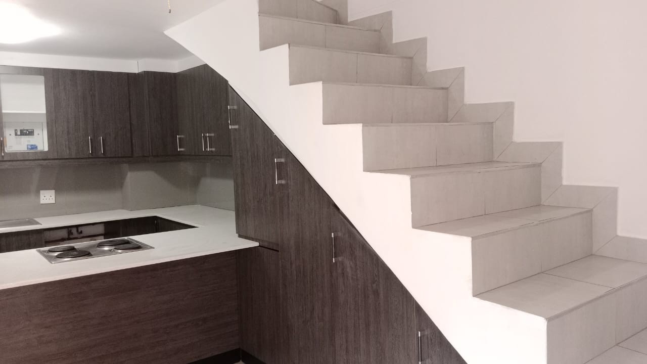 Apartment To Rent in Morningside, Durban, KwaZulu Natal