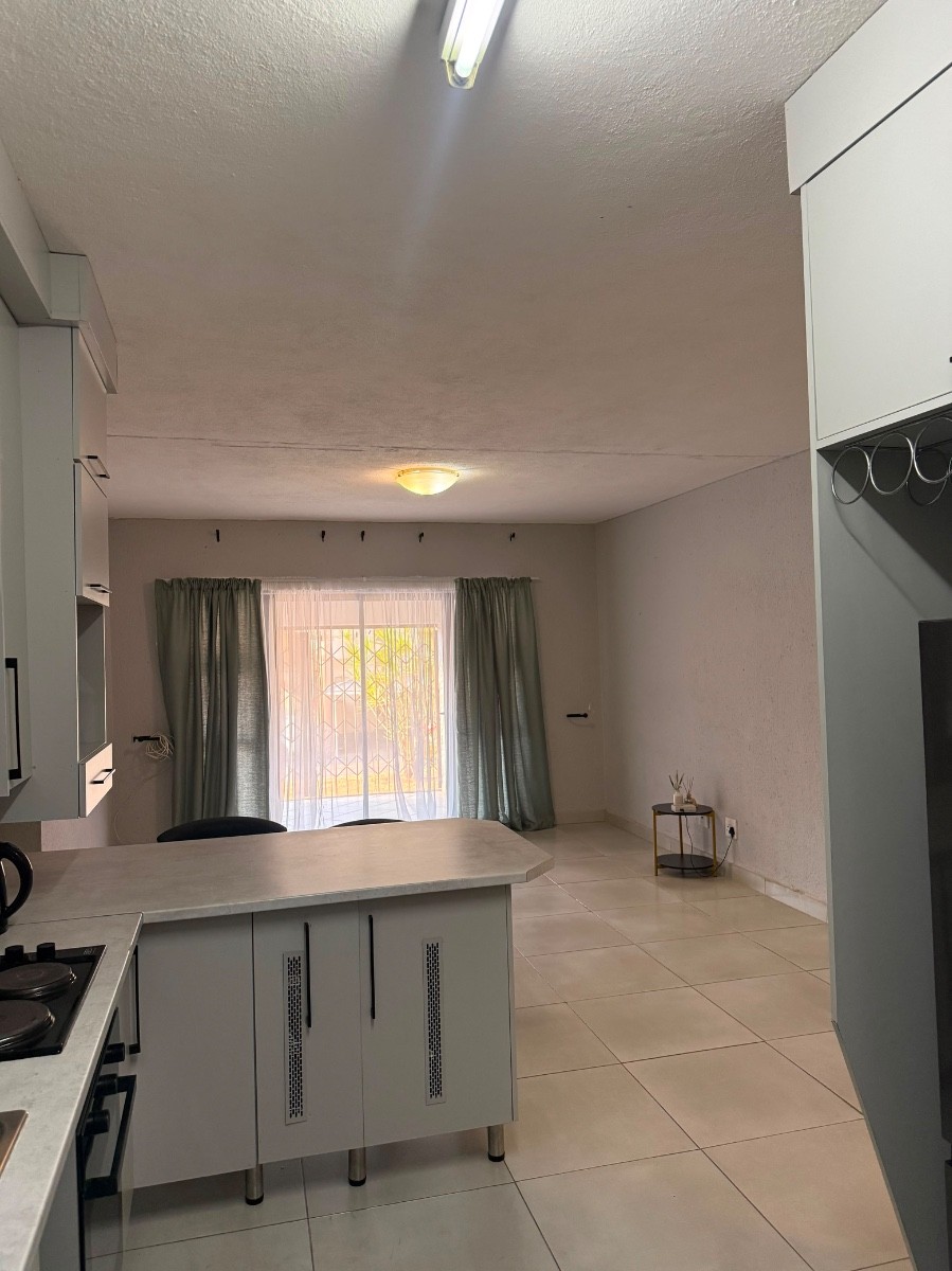 Apartment To Rent in Stonehenge, Nelspruit