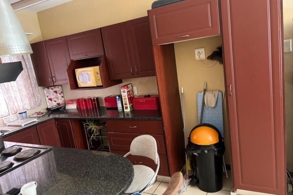 Apartment To Rent in Sonheuwel, Nelspruit