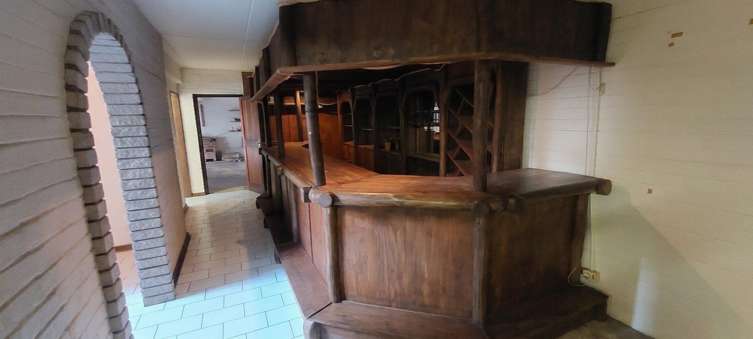 Spacious Uvongo haven blending comfort, style, and warmth