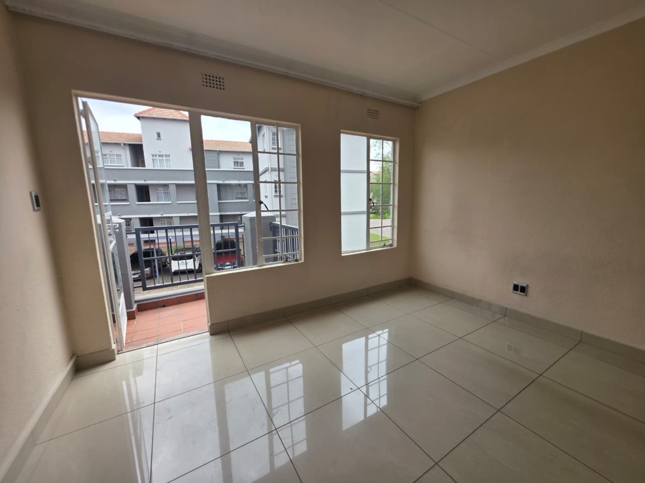 Apartment To Rent in Eden Glen, Edenvale