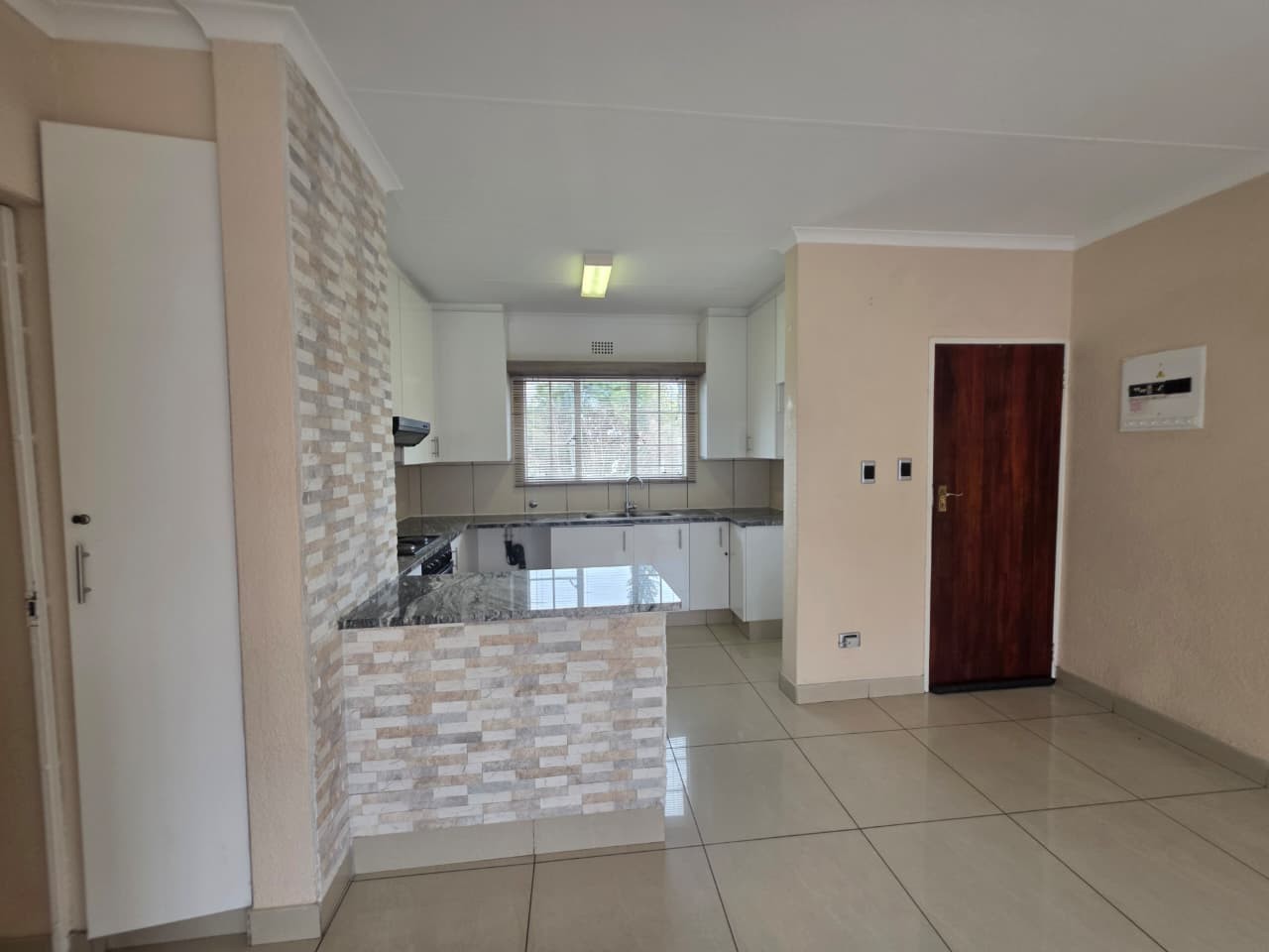 Apartment To Rent in Eden Glen, Edenvale