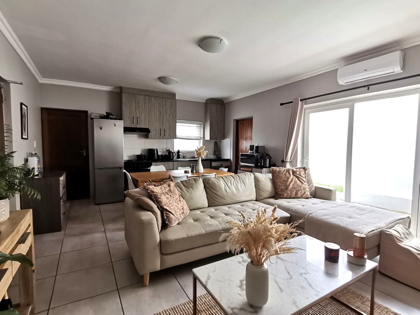 Modern 3-Bedroom Home to Rent in Bergenzicht Estate, Paarl