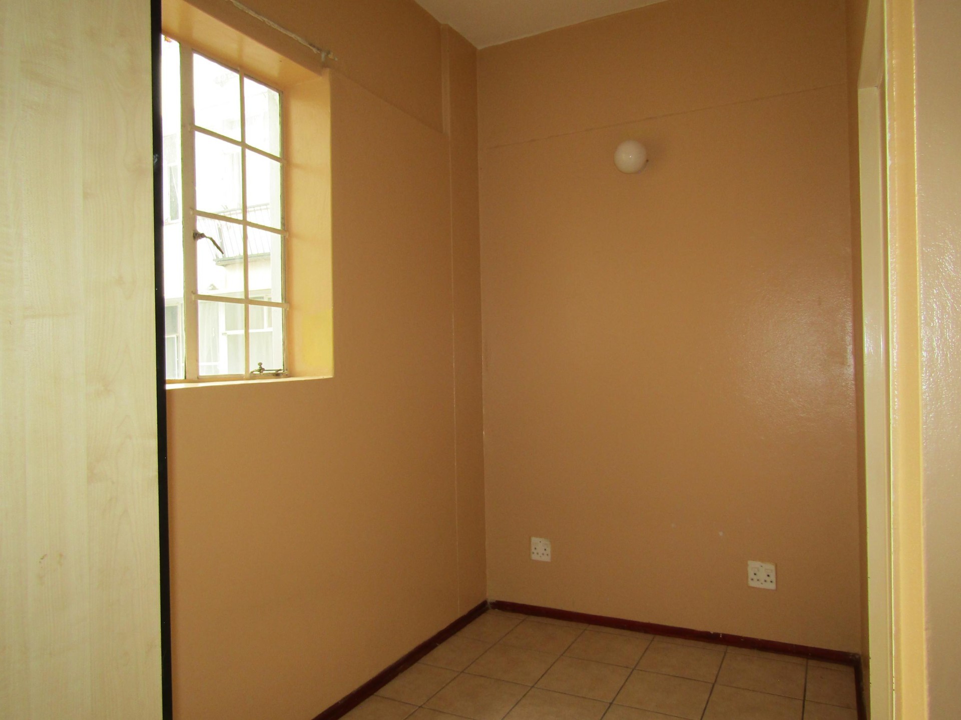 Apartment To Rent in Braamfontein, Johannesburg