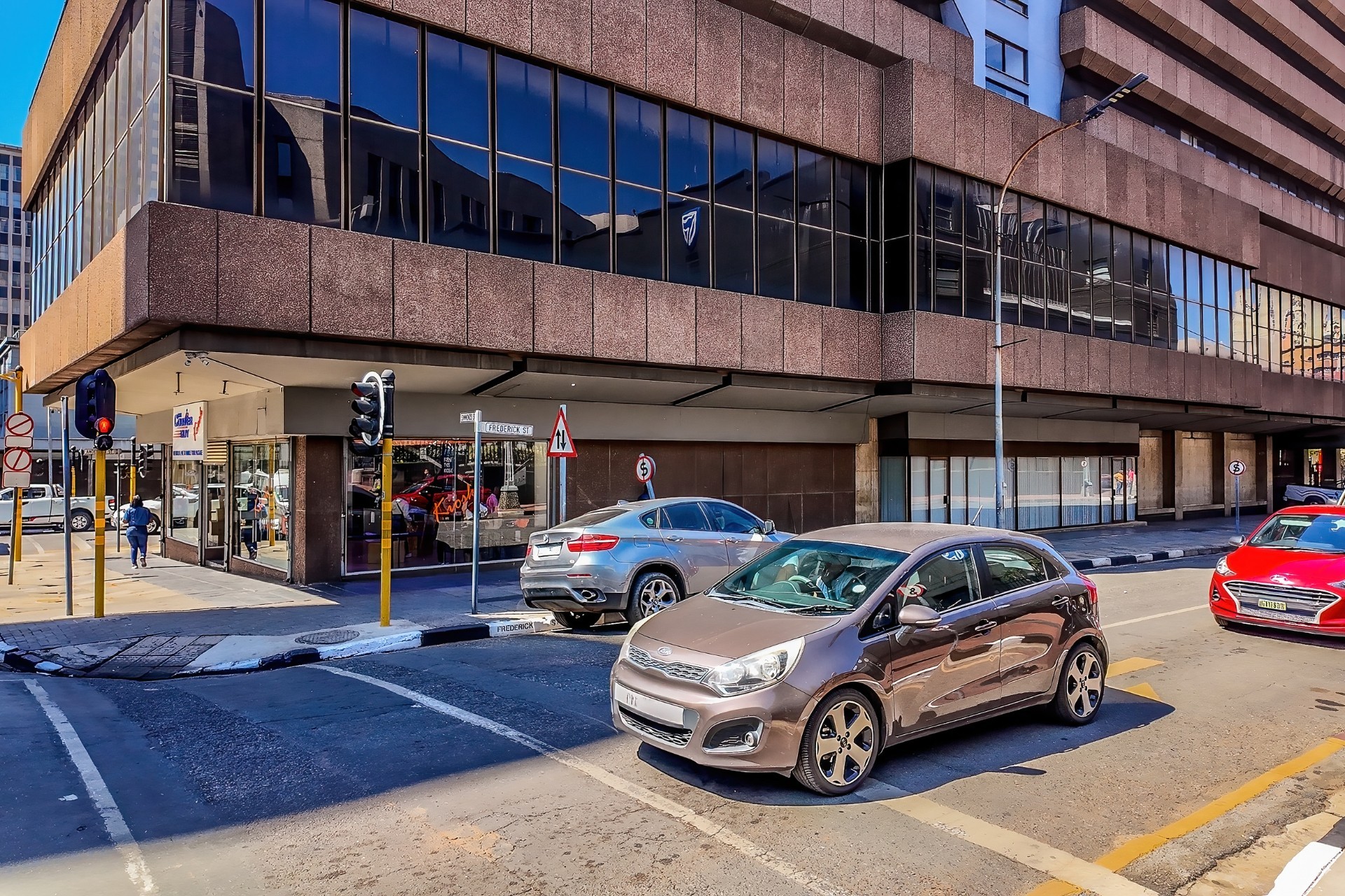 107m² Office To Let - Anderson Place, Johannesburg