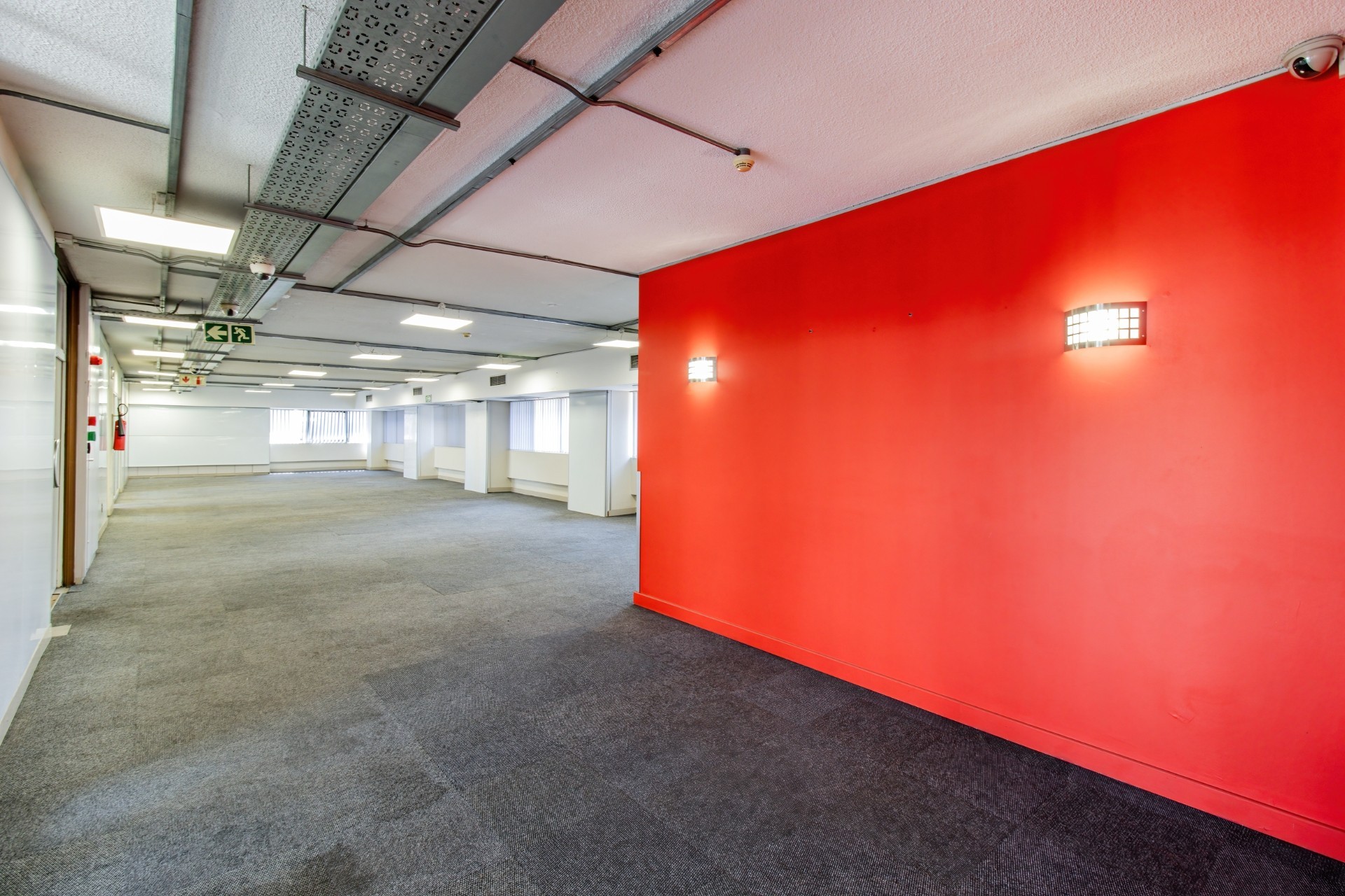 107m² Office To Let - Anderson Place, Johannesburg