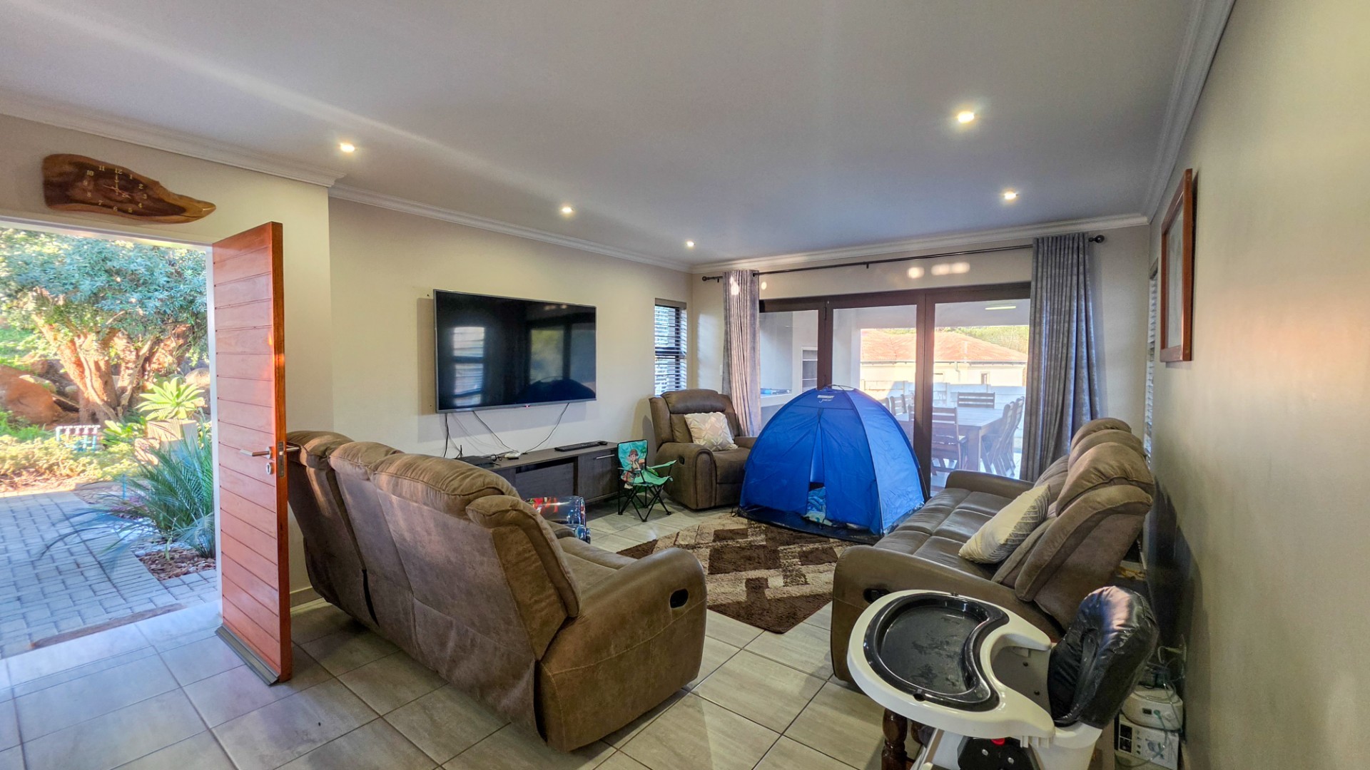 House for sale in Ngwenya River Estate, Brits, North West, 159 m²