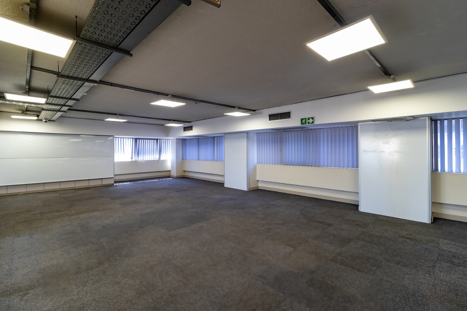 602m² Office To Let - Anderson Place, Johannesburg