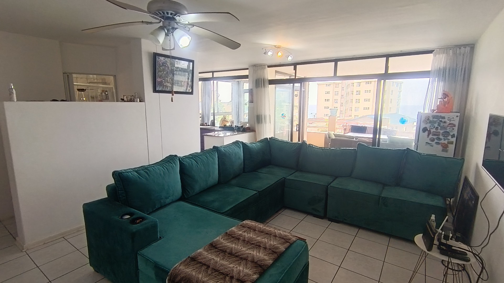Lovely Apartment With Sea View, Manaba Beach, KZN