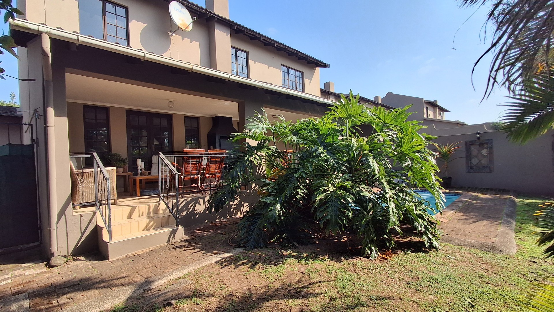 Spacious Family Townhouse In Prime Margate Location