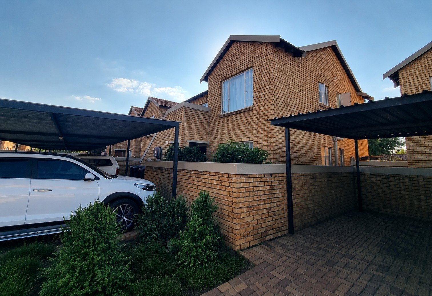 Apartment For Sale in Heuwelsig Estate, Centurion