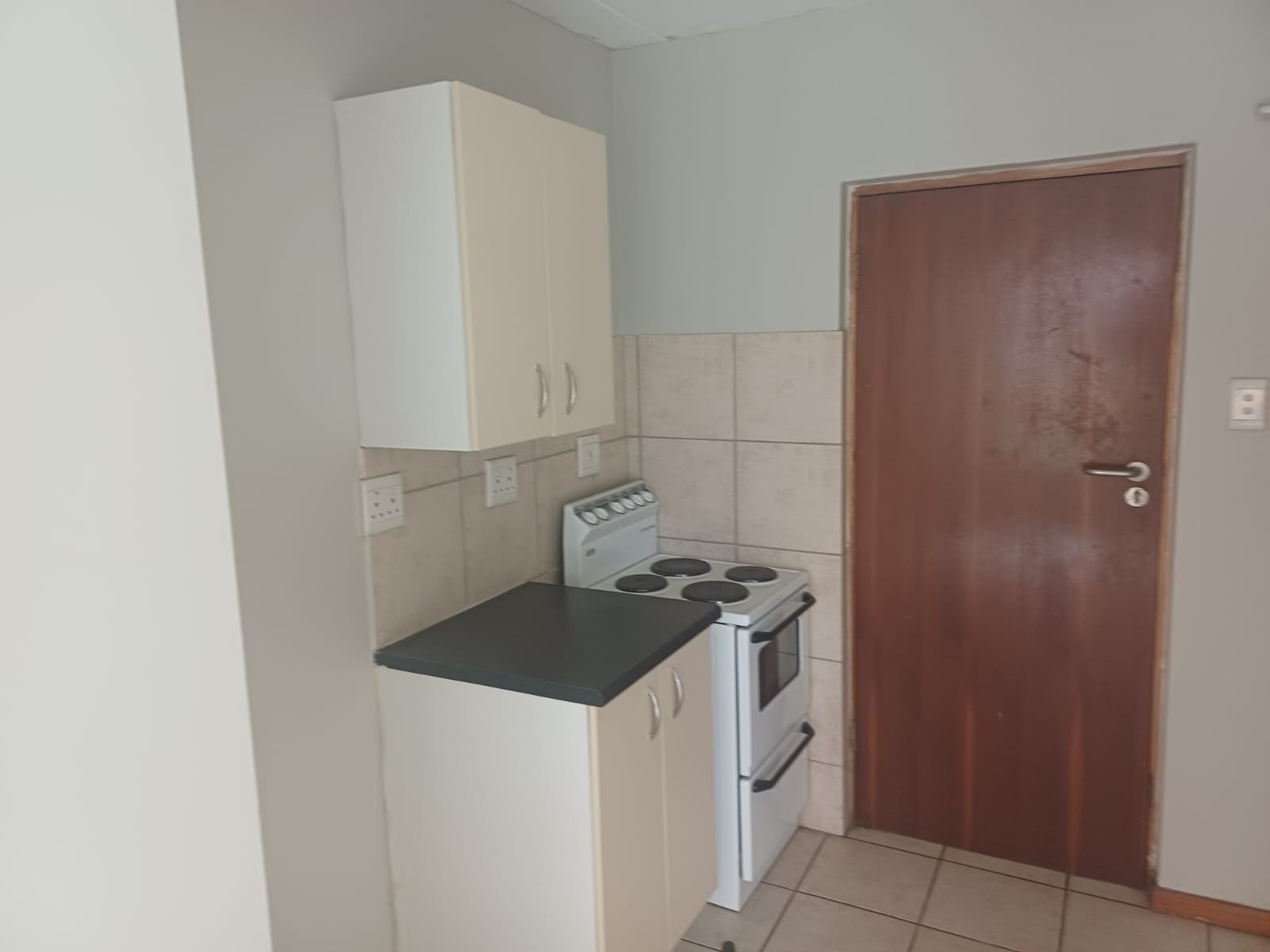 Studio For Sale in Auckland Park, Johannesburg