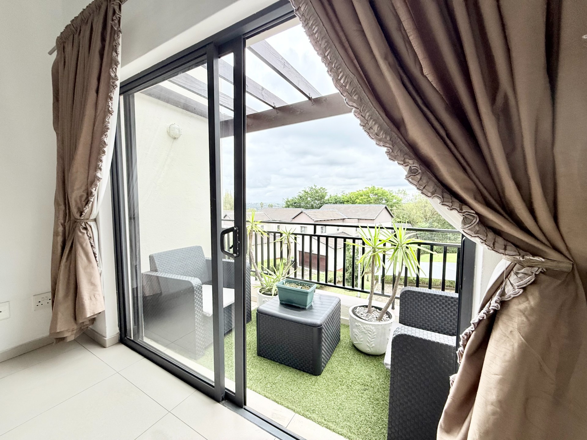 2 Bedroom Loft Apartment in Fourways