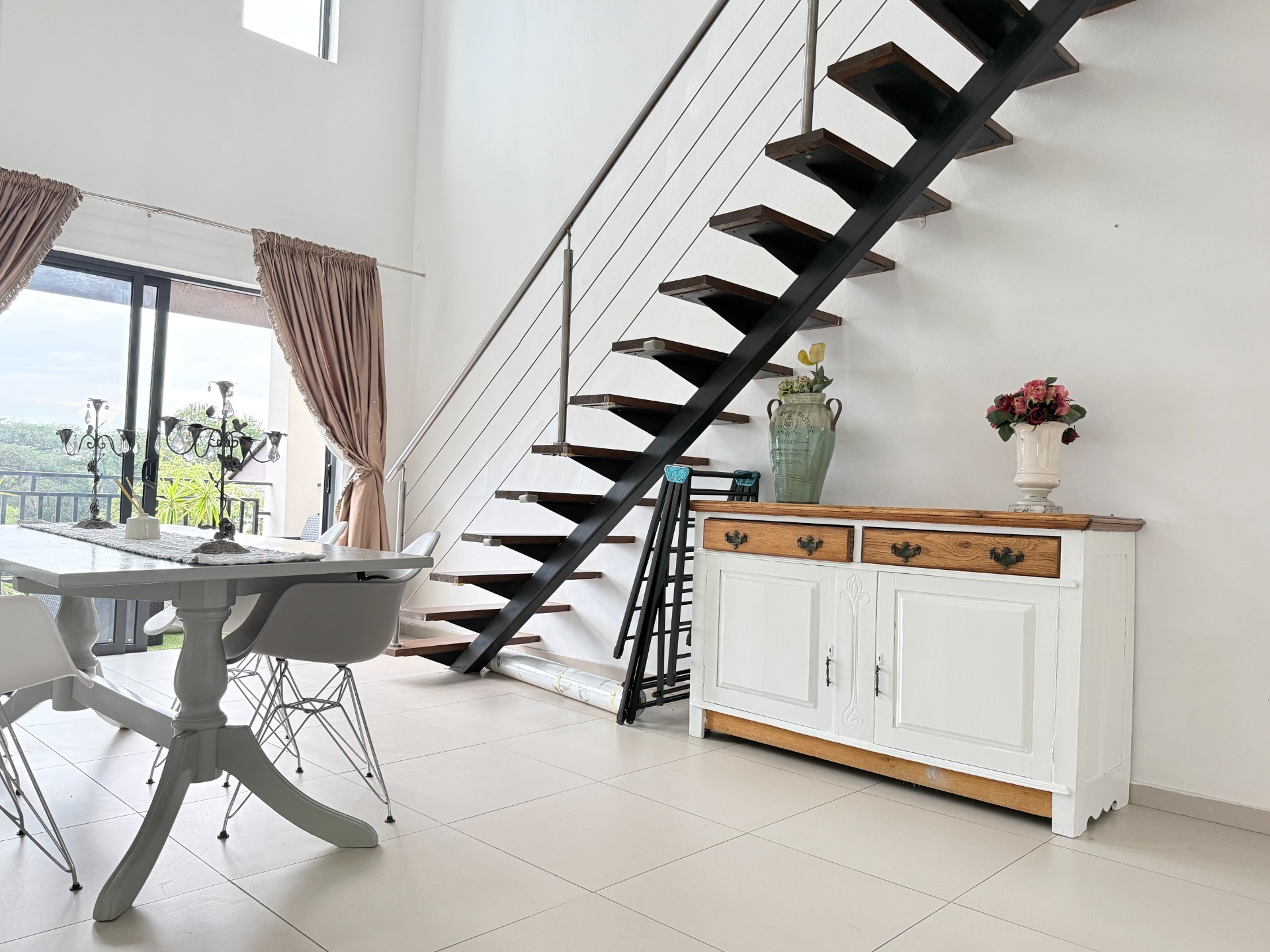 2 Bedroom Loft Apartment in Fourways