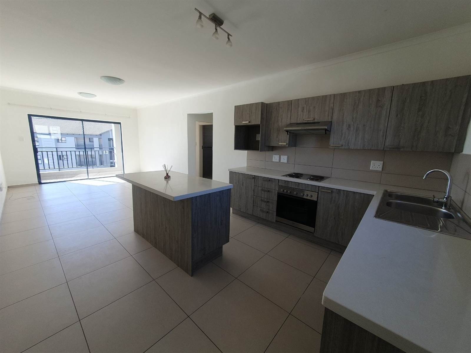 Apartment To Rent in Carlswald, Midrand