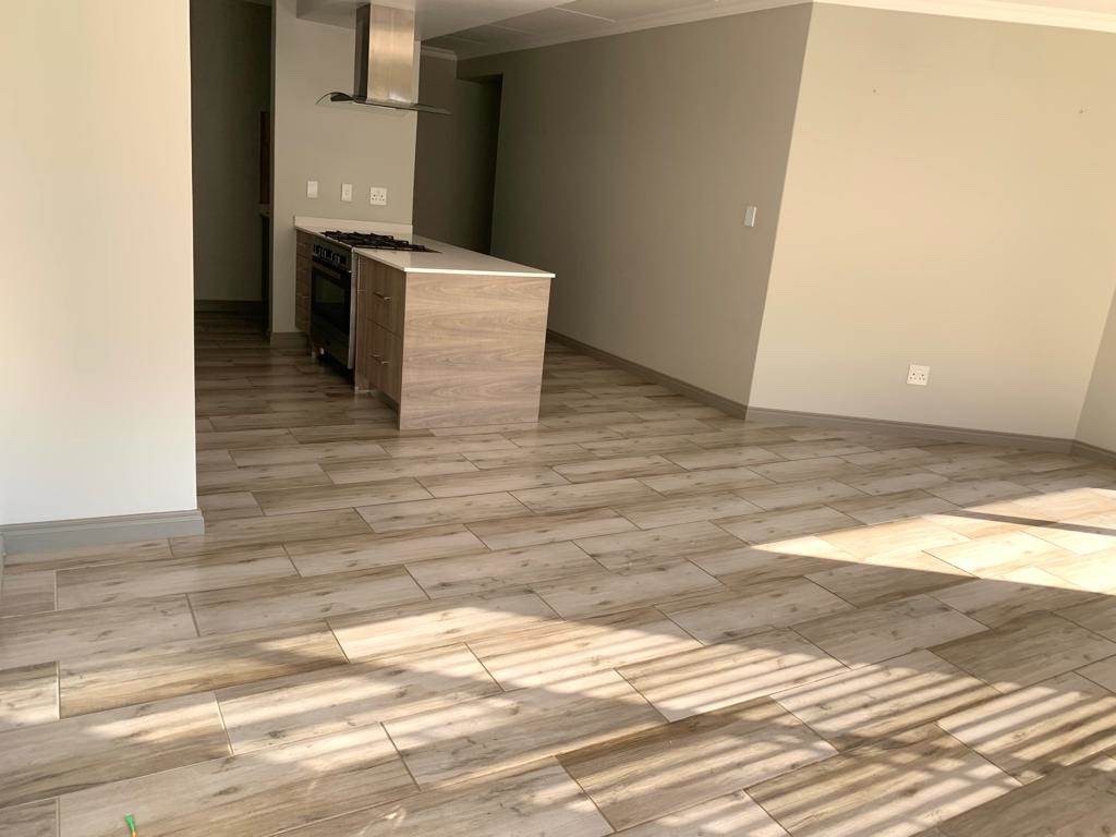 Apartment To Rent in Umthunzi Valley, Midrand