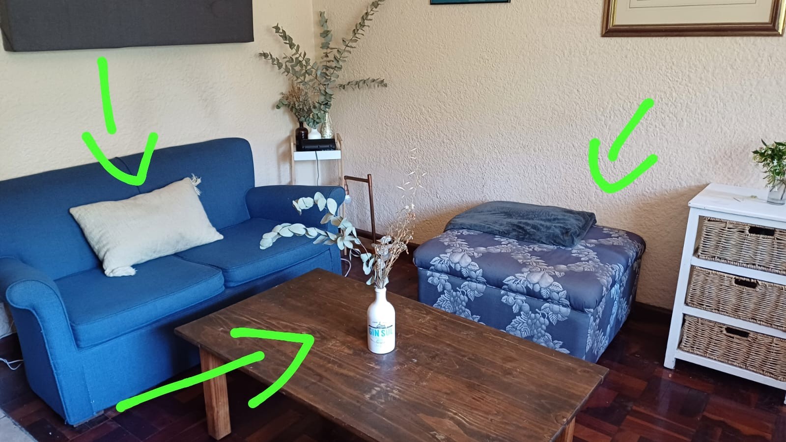Apartment To Rent in Gardens Cape Town Western Cape