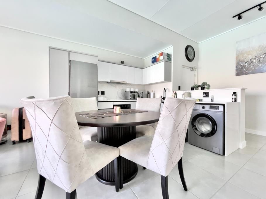 Apartment To Rent in Waterfall Midrand