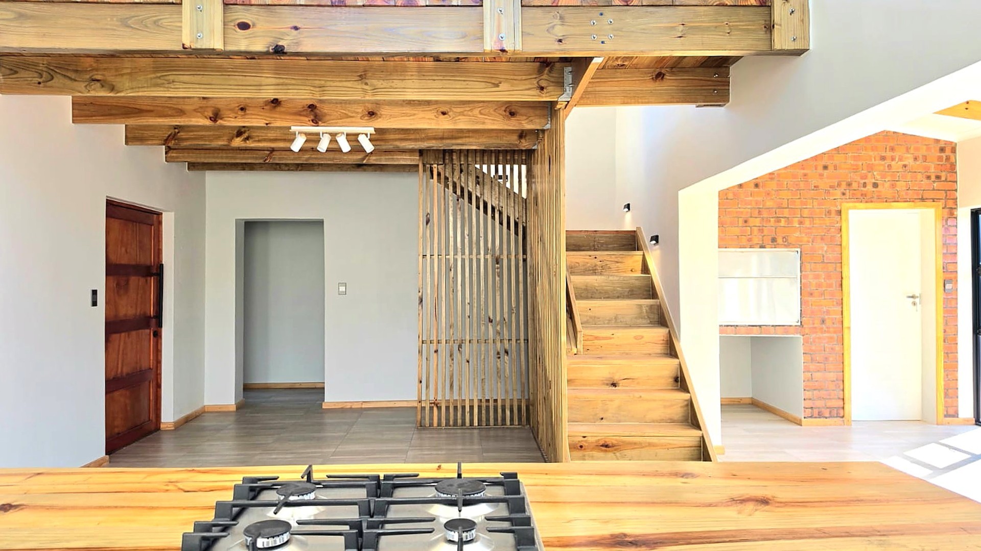 House for sale in Aston Bay, Jeffreys Bay, 242 m²