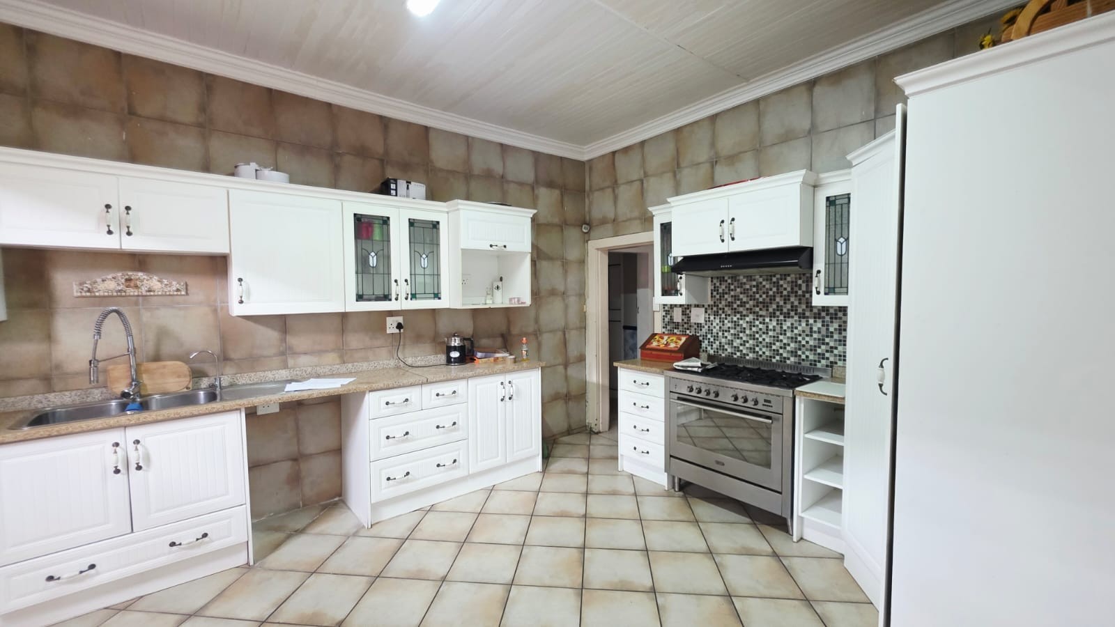 House For Sale in Mayville, Pretoria