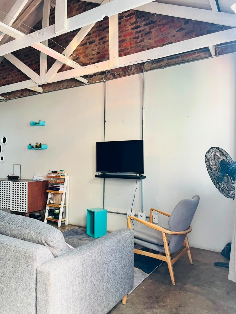 1.5 Bedroom Loft For Sale in Maboneng, Johannesburg