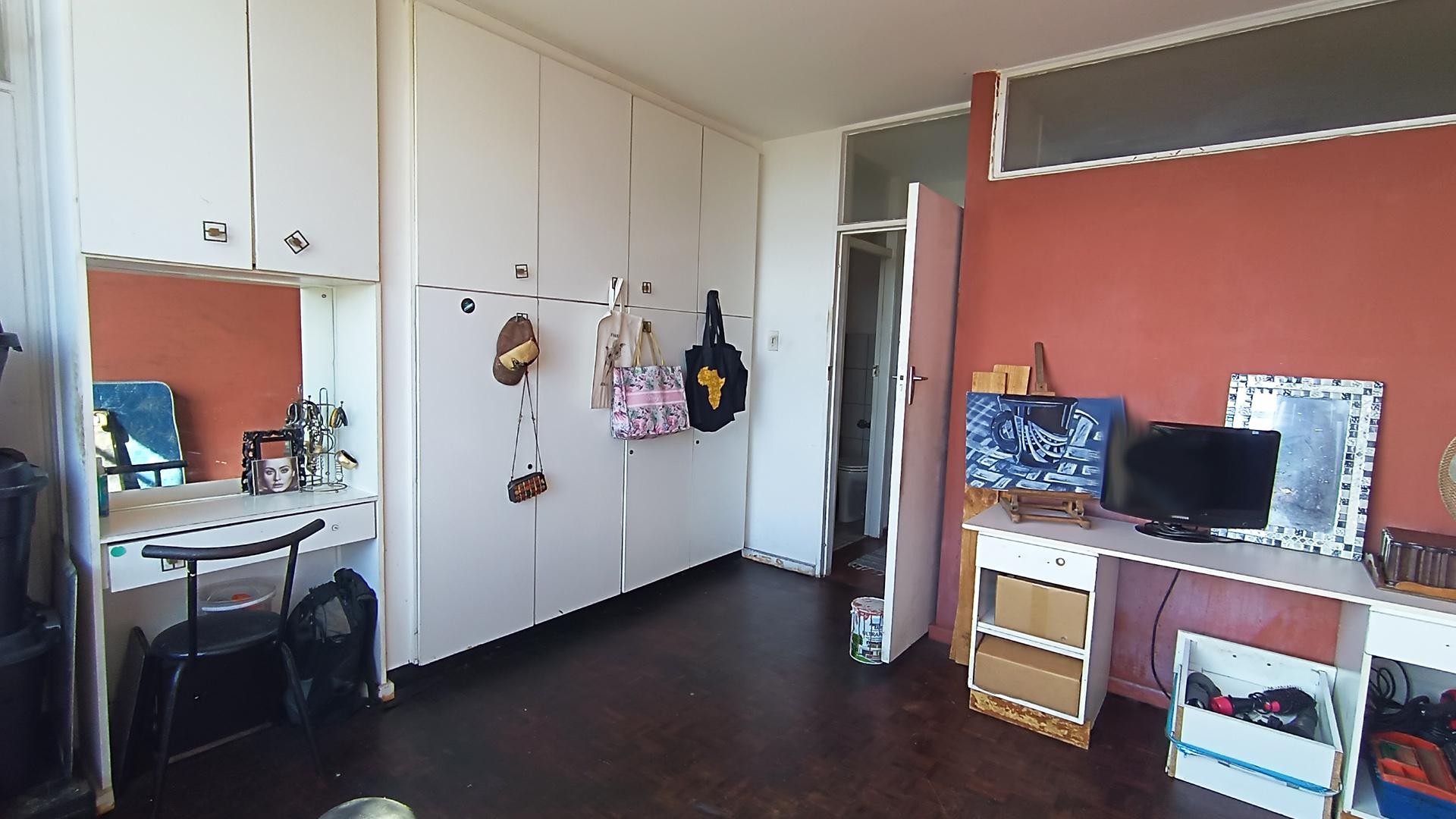 2 Bedroom and 2 Bathroom sectional Title Goodwood