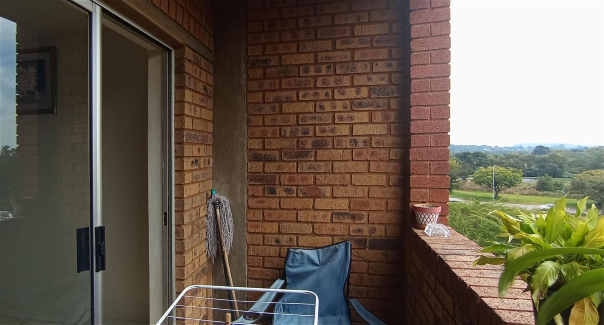 2 Bedroom Shared Apartment - Larger Room To Rent in Zwartkop, Centurion