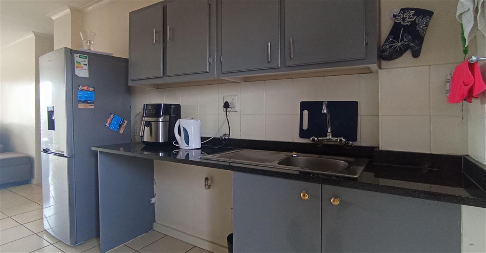 2 Bedroom Shared Apartment - Larger Room To Rent in Zwartkop, Centurion