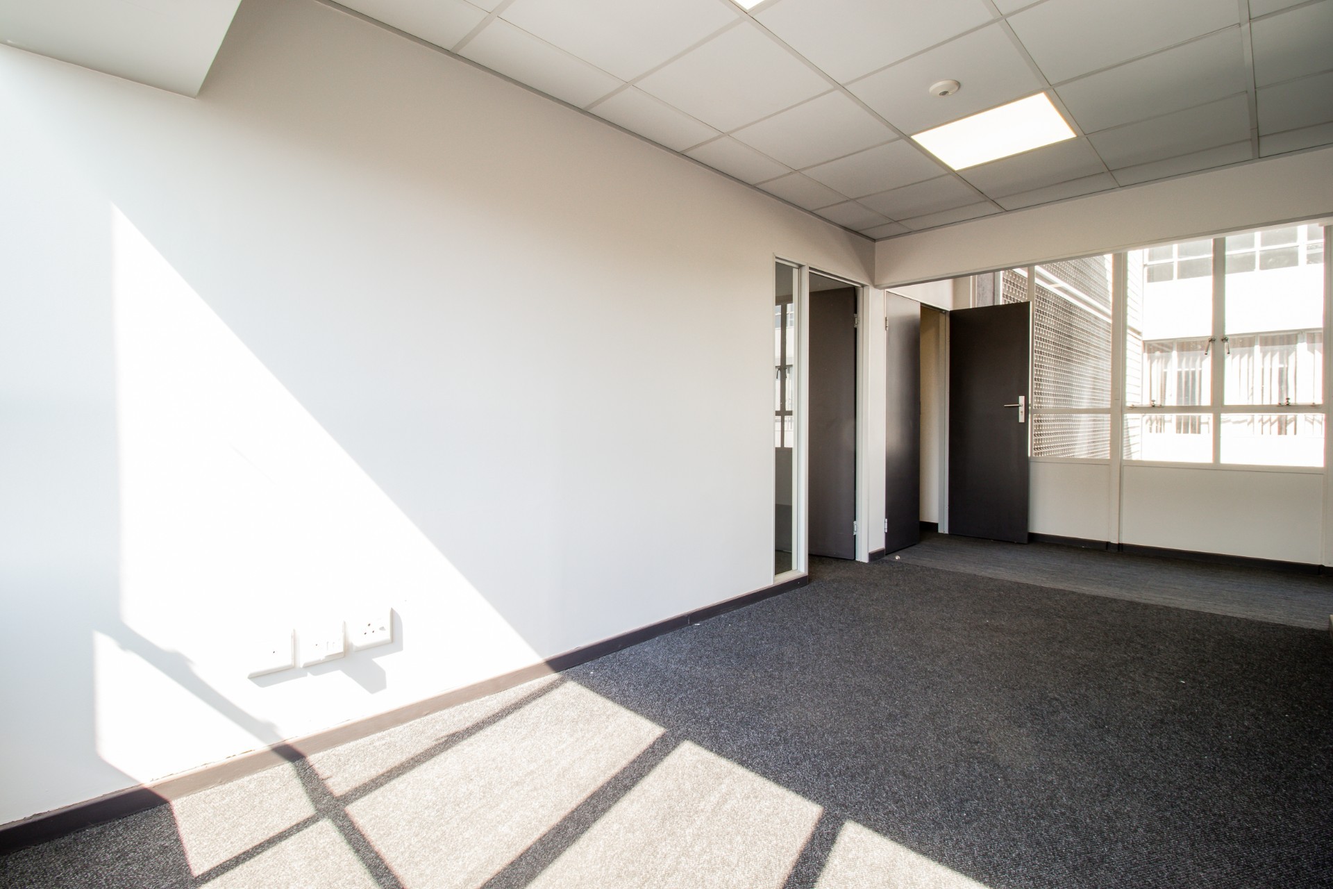 Commercial Property To Rent in Braamfontein, Johannesburg