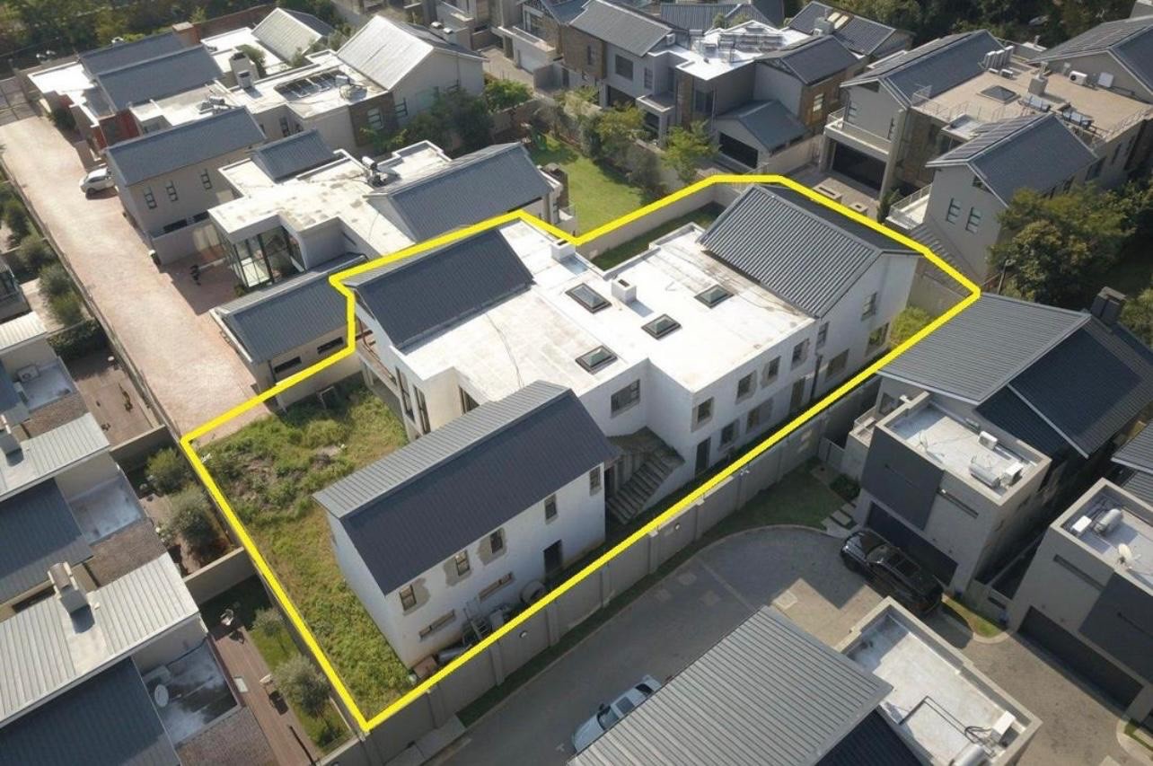 House For Sale in Bryanston East, Sandton