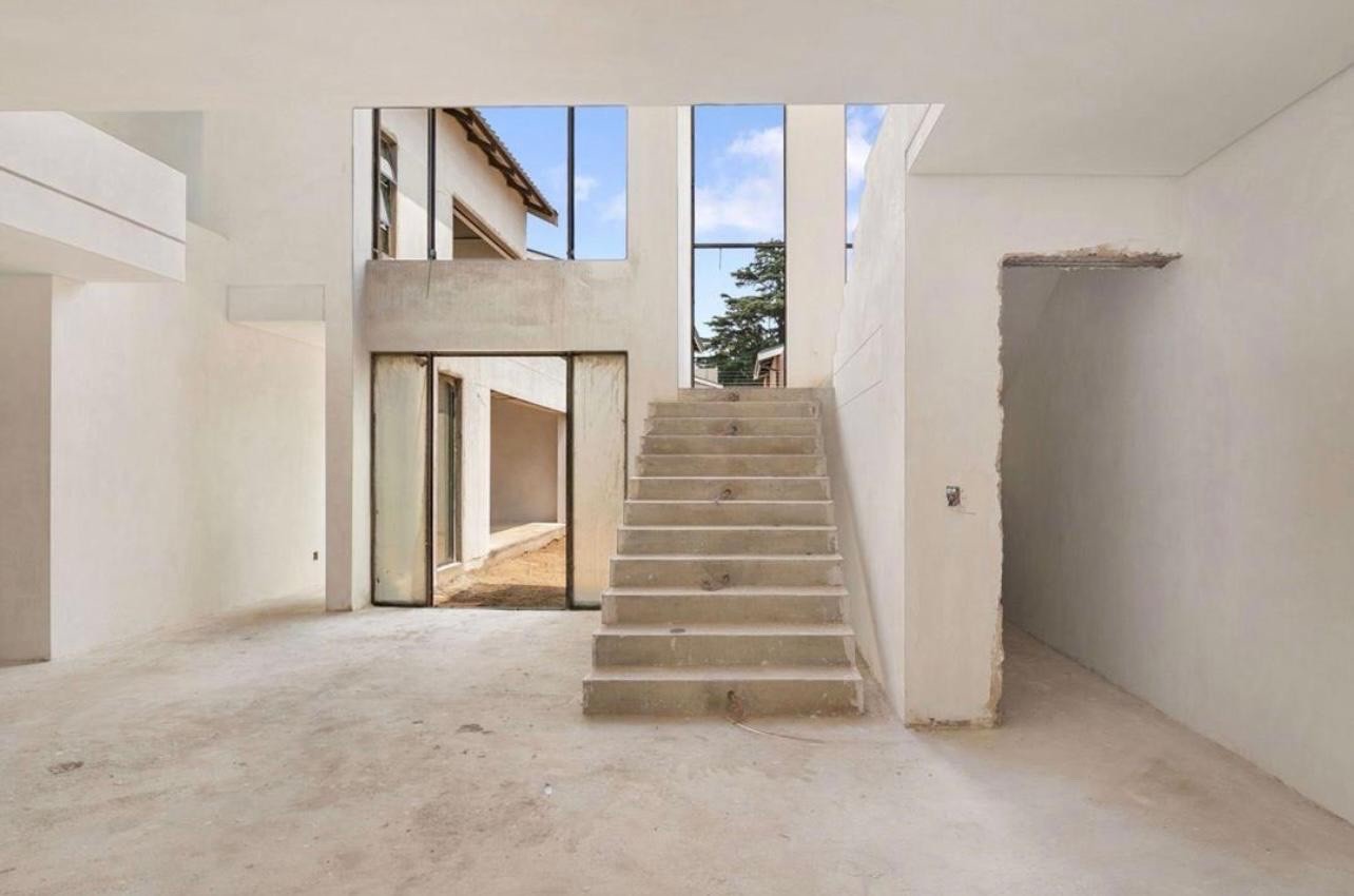 House For Sale in Bryanston East, Sandton
