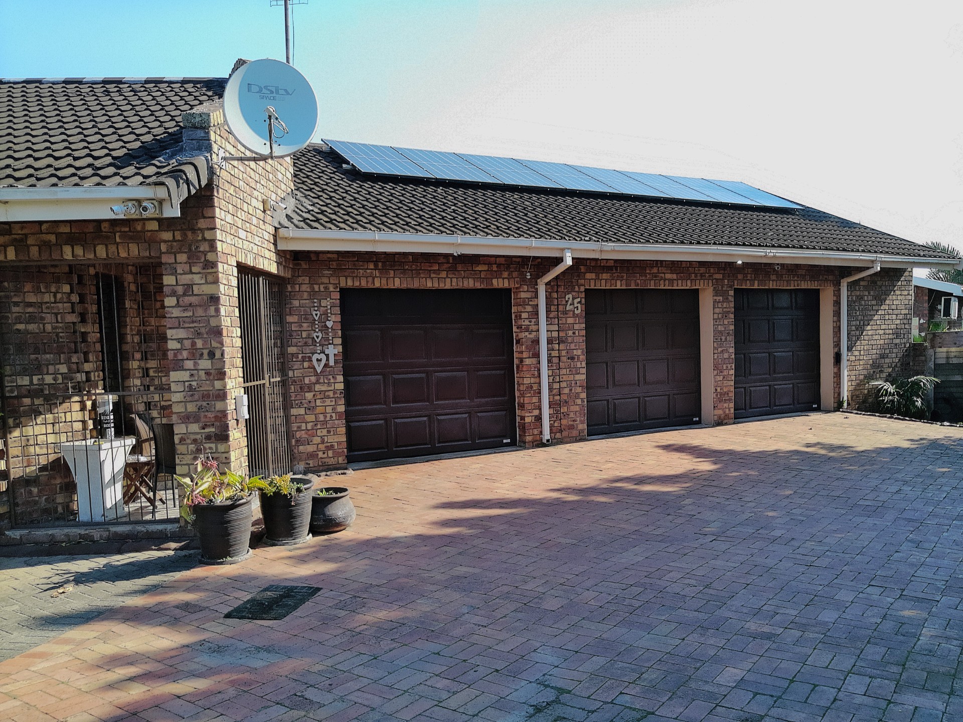 3 Bedroom House to Rent in Birdswood, Richards Bay, KwaZulu Natal with 2 Bachelor flatlets
