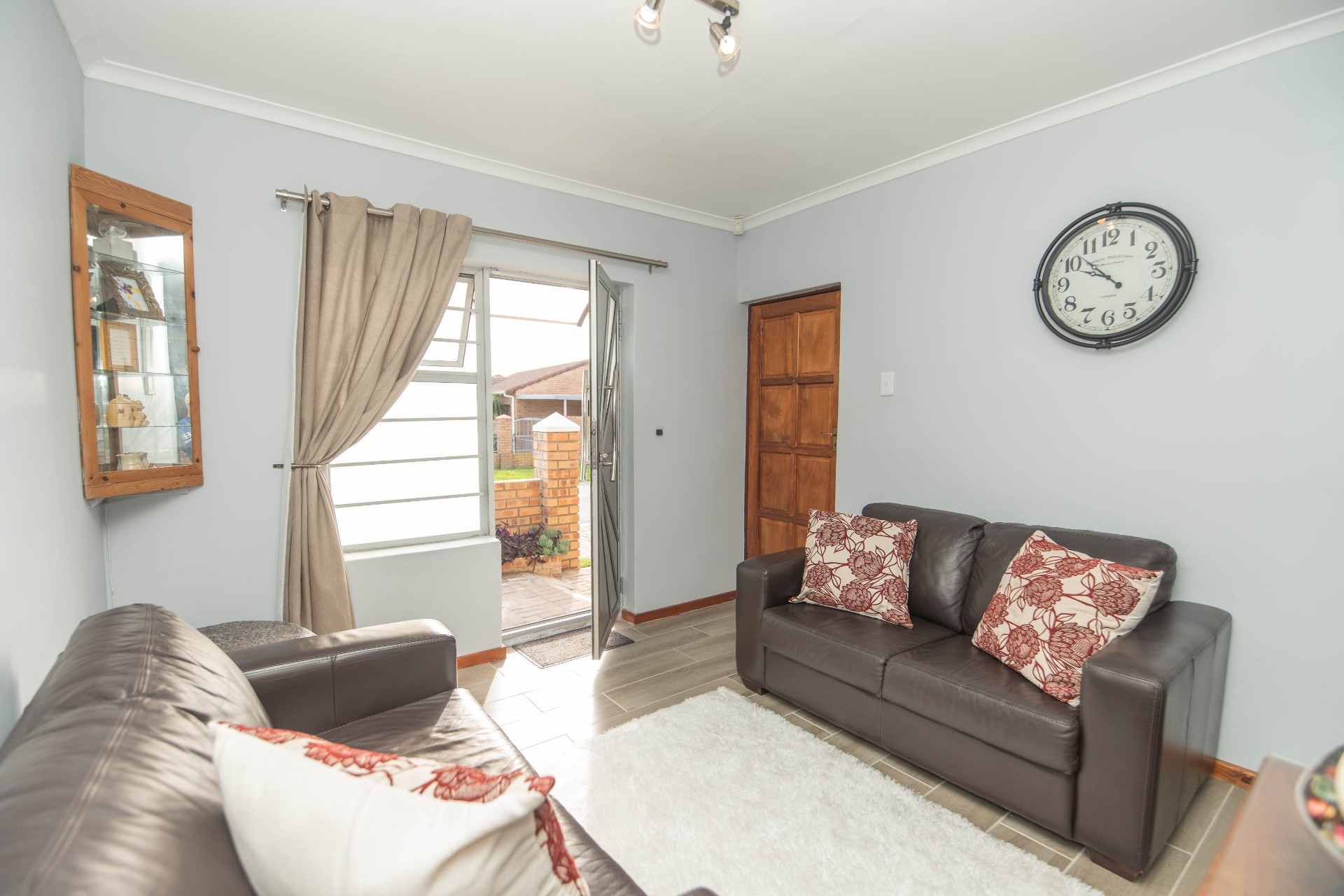 House for sale in Parsonsvlei, Port Elizabeth, 239 m²