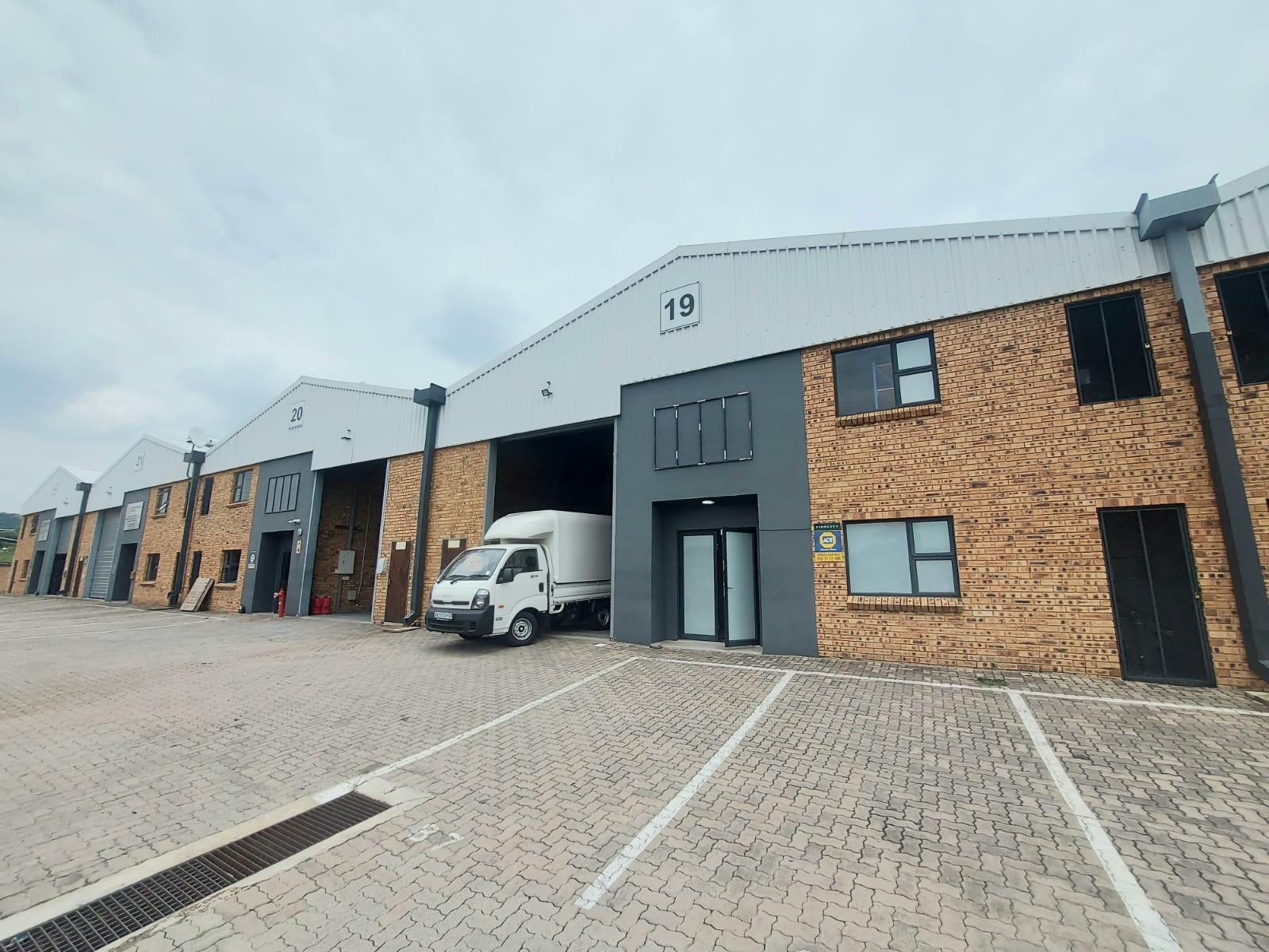 Ideal Warehouse To Rent in Strijdompark, Randburg