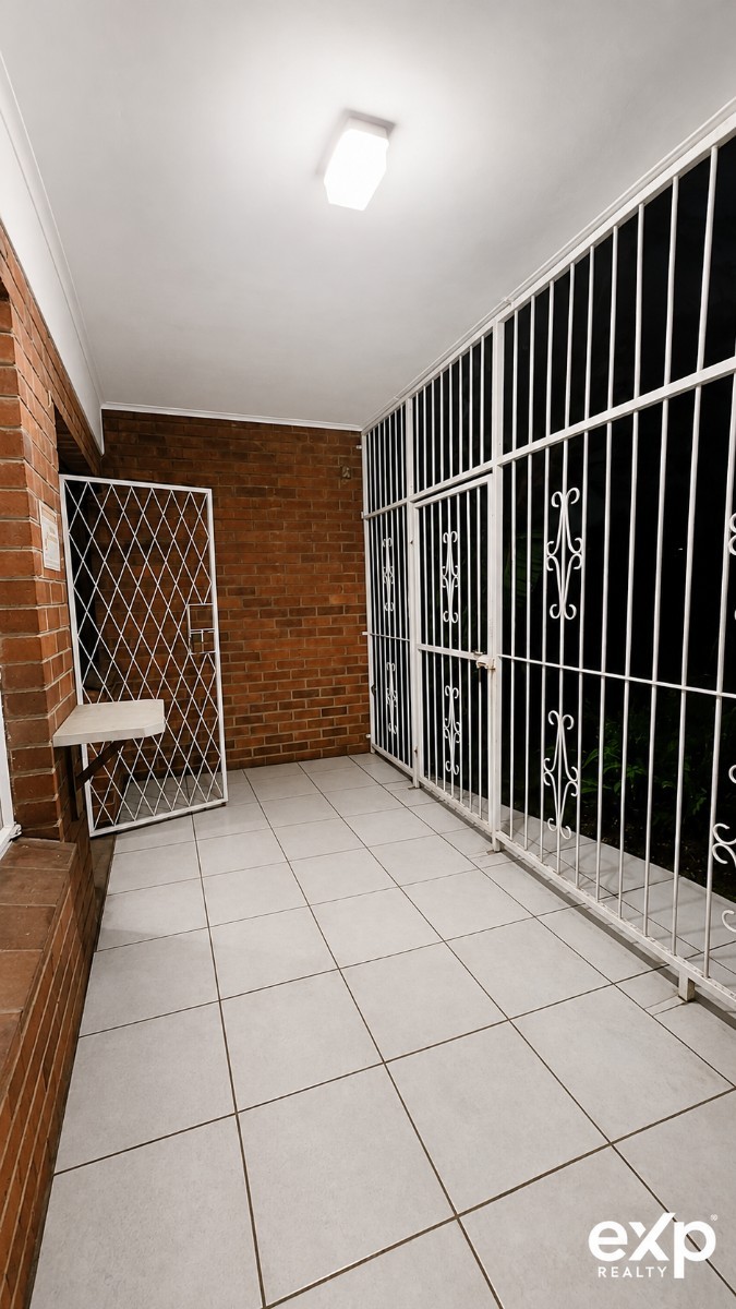 Ground Floor 1-Bedroom Apartment For Sale in Scottsville, Pietermaritzburg, KwaZulu Natal