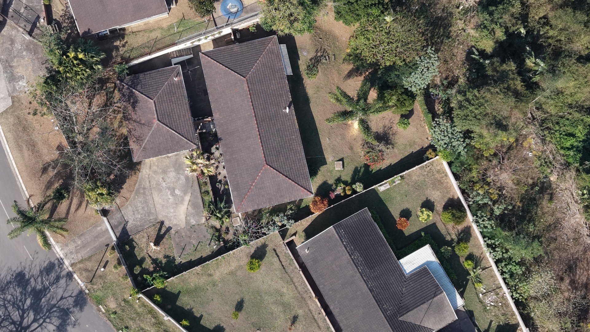 Spacious 3-Bedroom Family Home with Double Garage