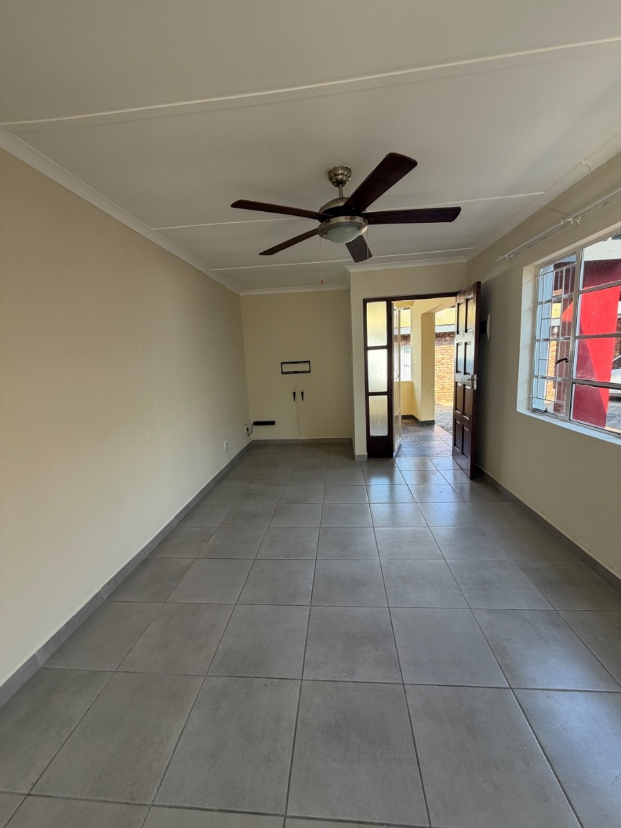 House To Rent in West Acres Ext 1, West Acres, Nelspruit