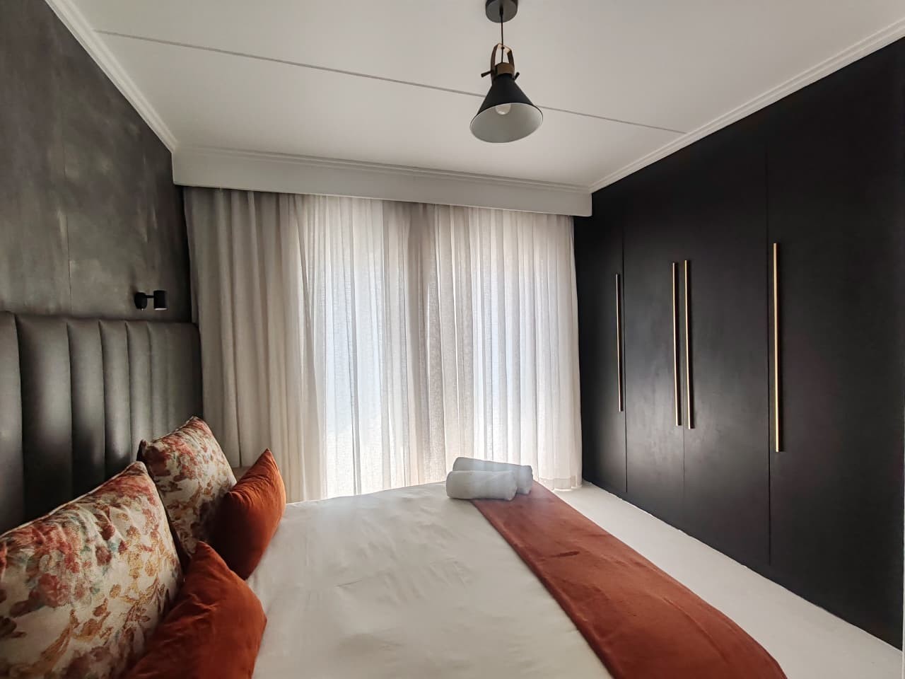 Complex To Rent in Fourways, Sandton