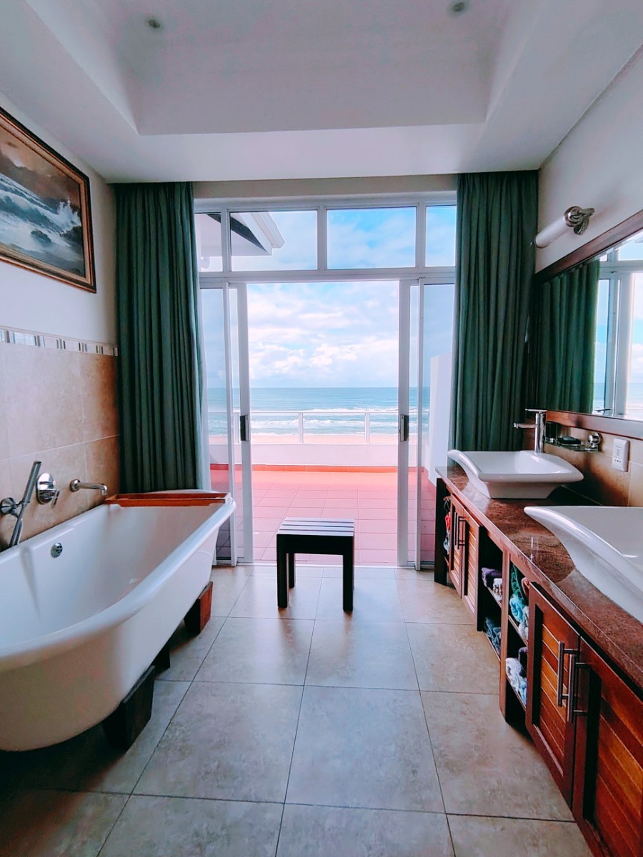 Penthouse for sale in Margate, KwaZulu Natal, 450 m²