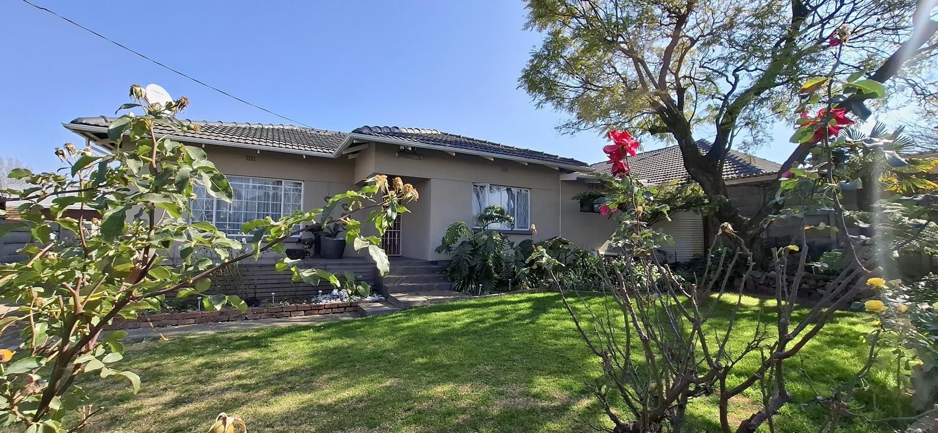 Beautiful Family Home with Fantastic Entertainment Features