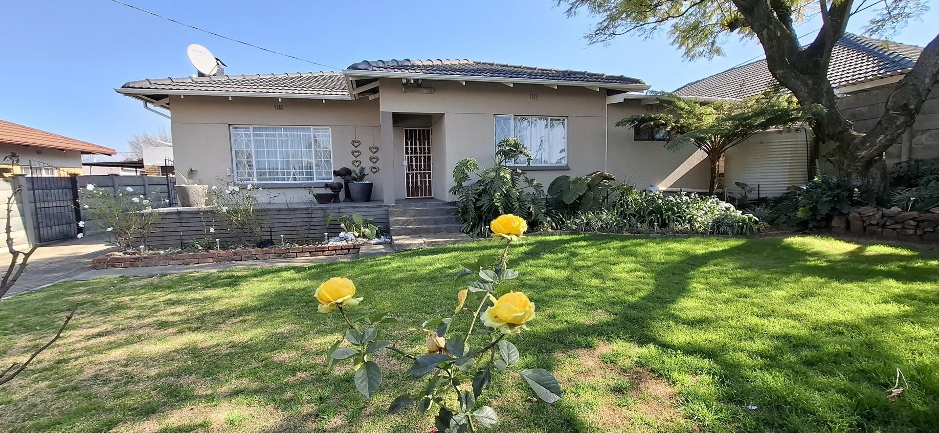 Beautiful Family Home with Fantastic Entertainment Features