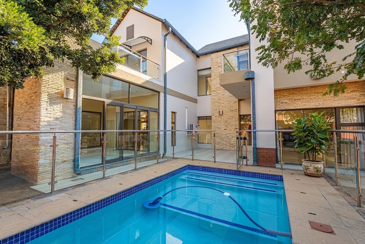 House For Sale in Waterfall Country Village, Midrand