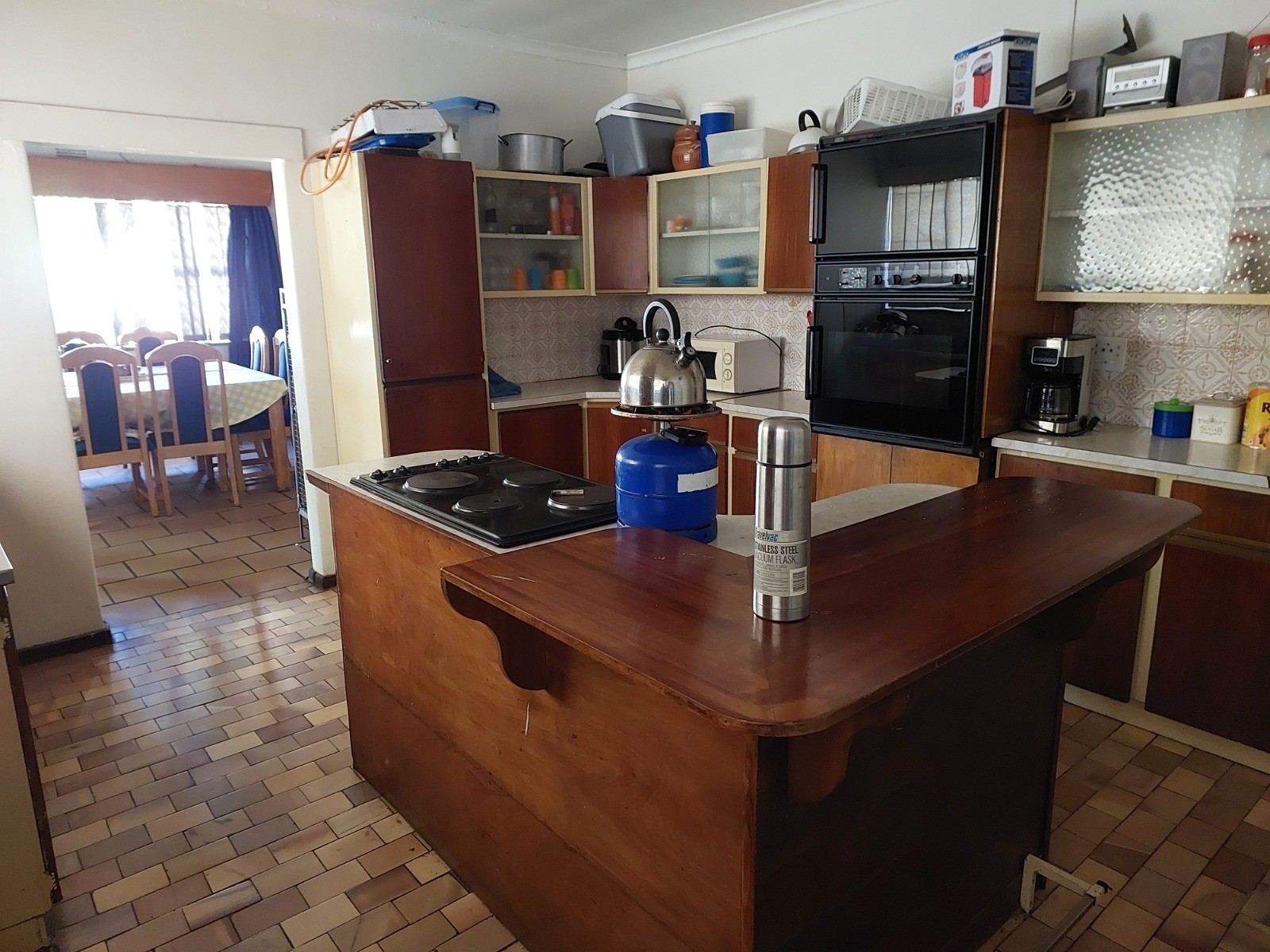 Room to Grow: A Family Home with Space, Security and Real Potential in SE7