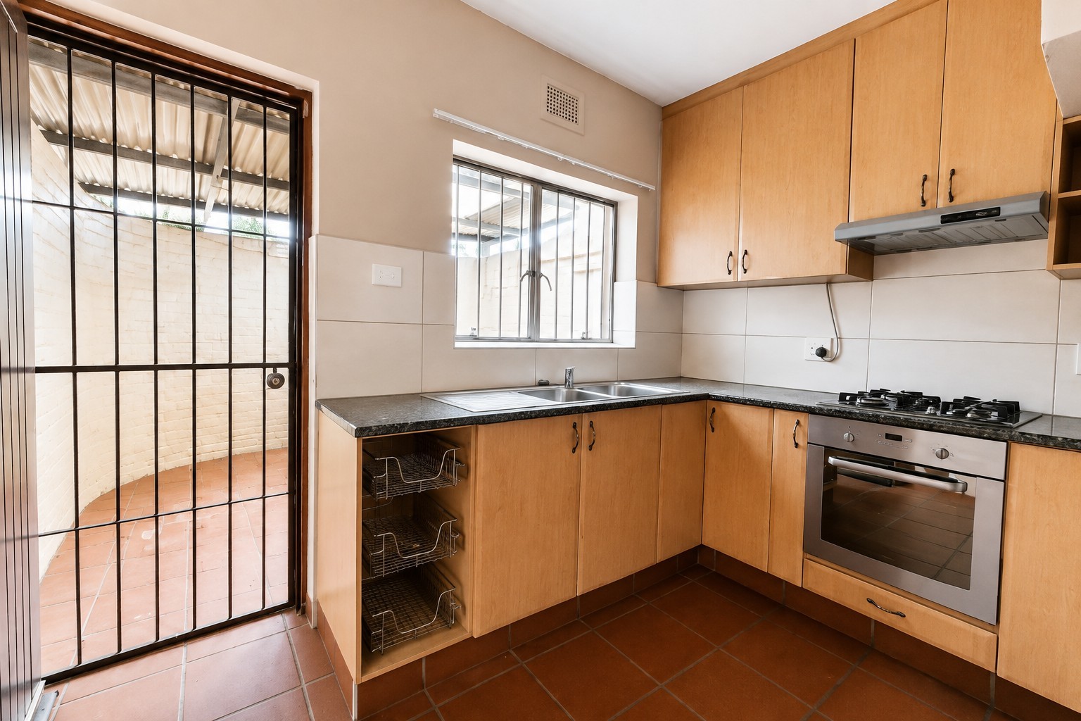 3 Bedroom Duplex To Rent in Pelham, Pietermaritzburg Available 1 December 2026
