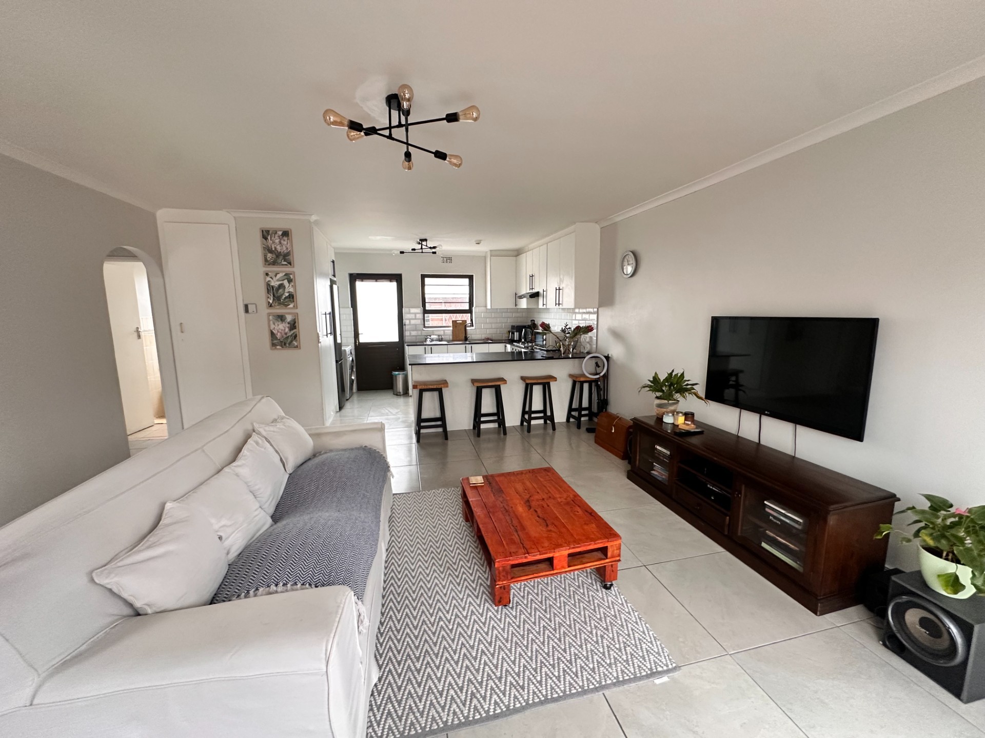 House for sale in Sunridge, Blouberg, 65 m²