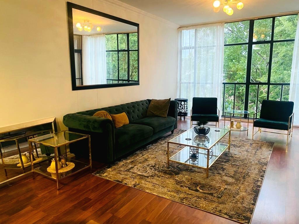 Well maintained 2 Bedroom Apartment To Rent in the popular Sandhurst Three Apartments, Sandton