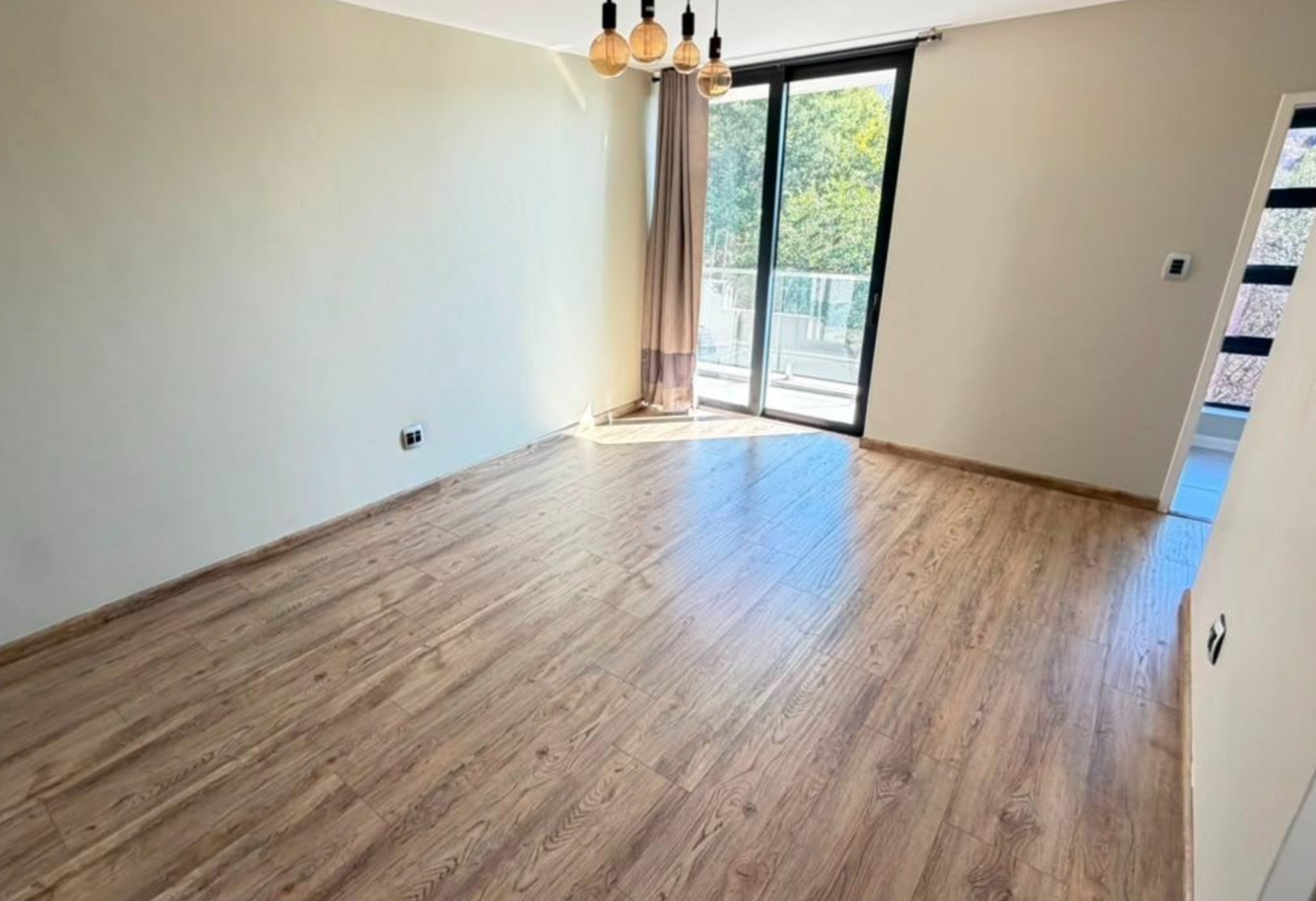 Exceptional 477sqm executive residence - 4 En-Suite Bedrooms and more