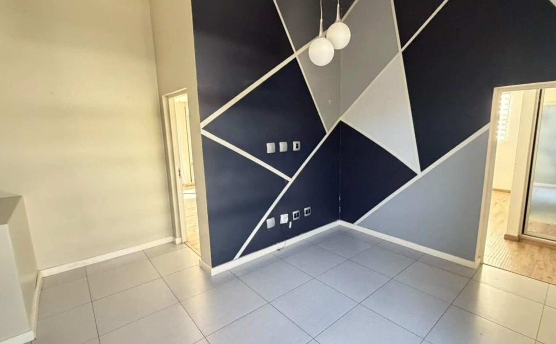 Exceptional 477sqm executive residence - 4 En-Suite Bedrooms and more