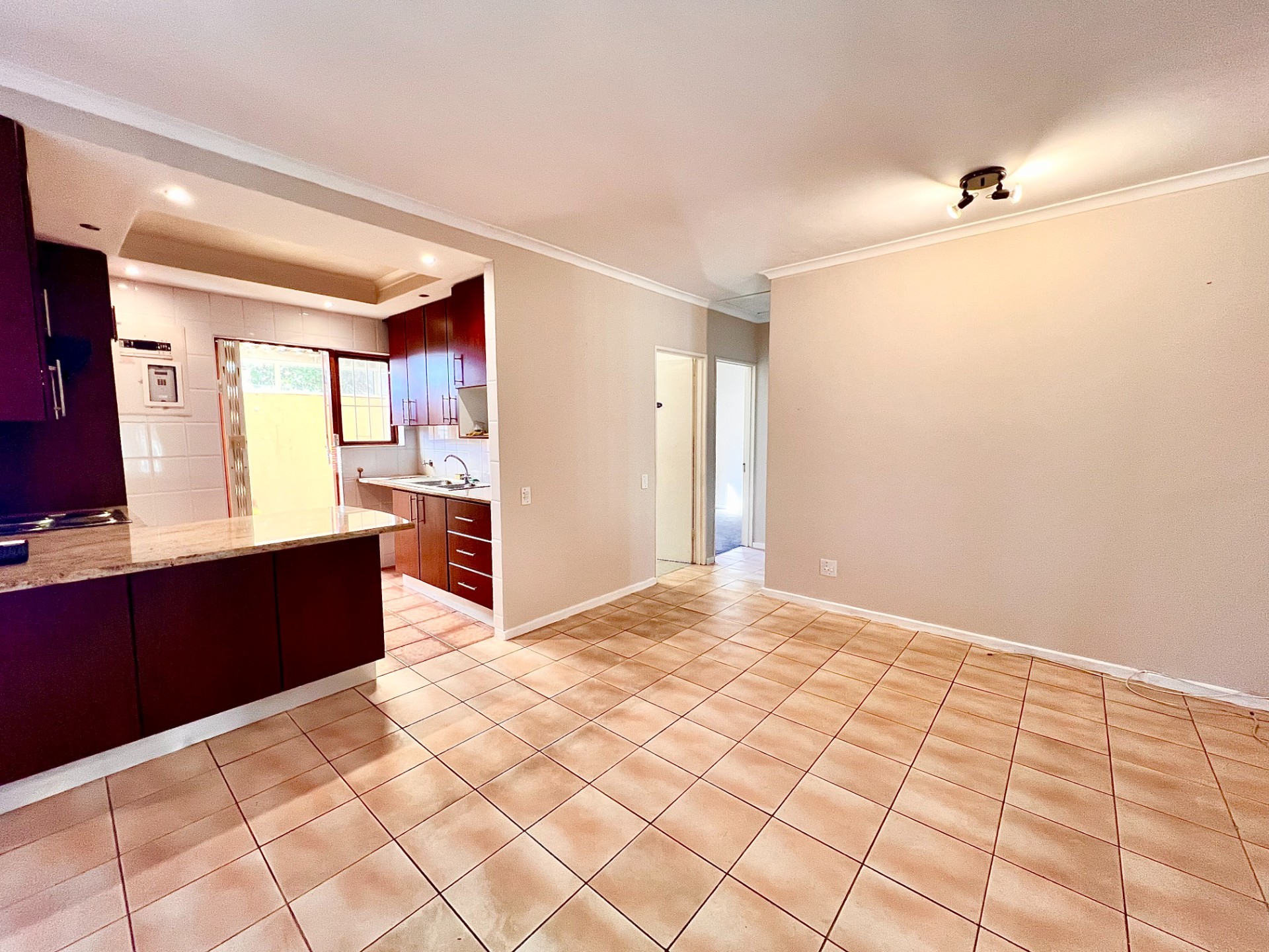 House For Sale in Glenwood Goodwood Western Cape