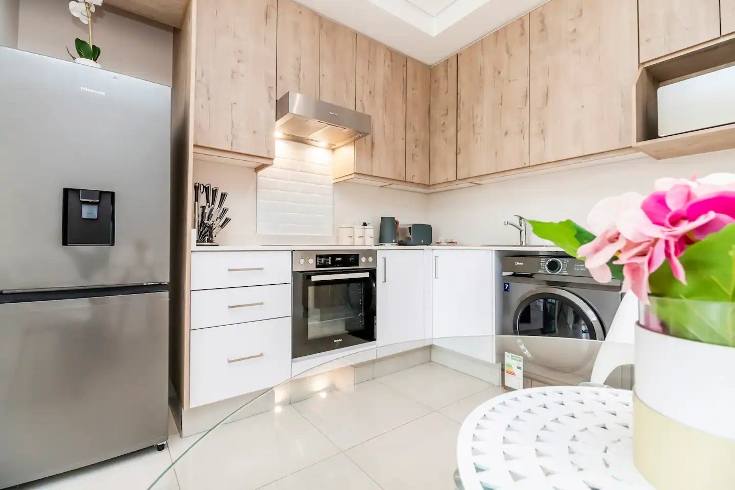 Apartment To Rent in Sandton Gate, Sandton